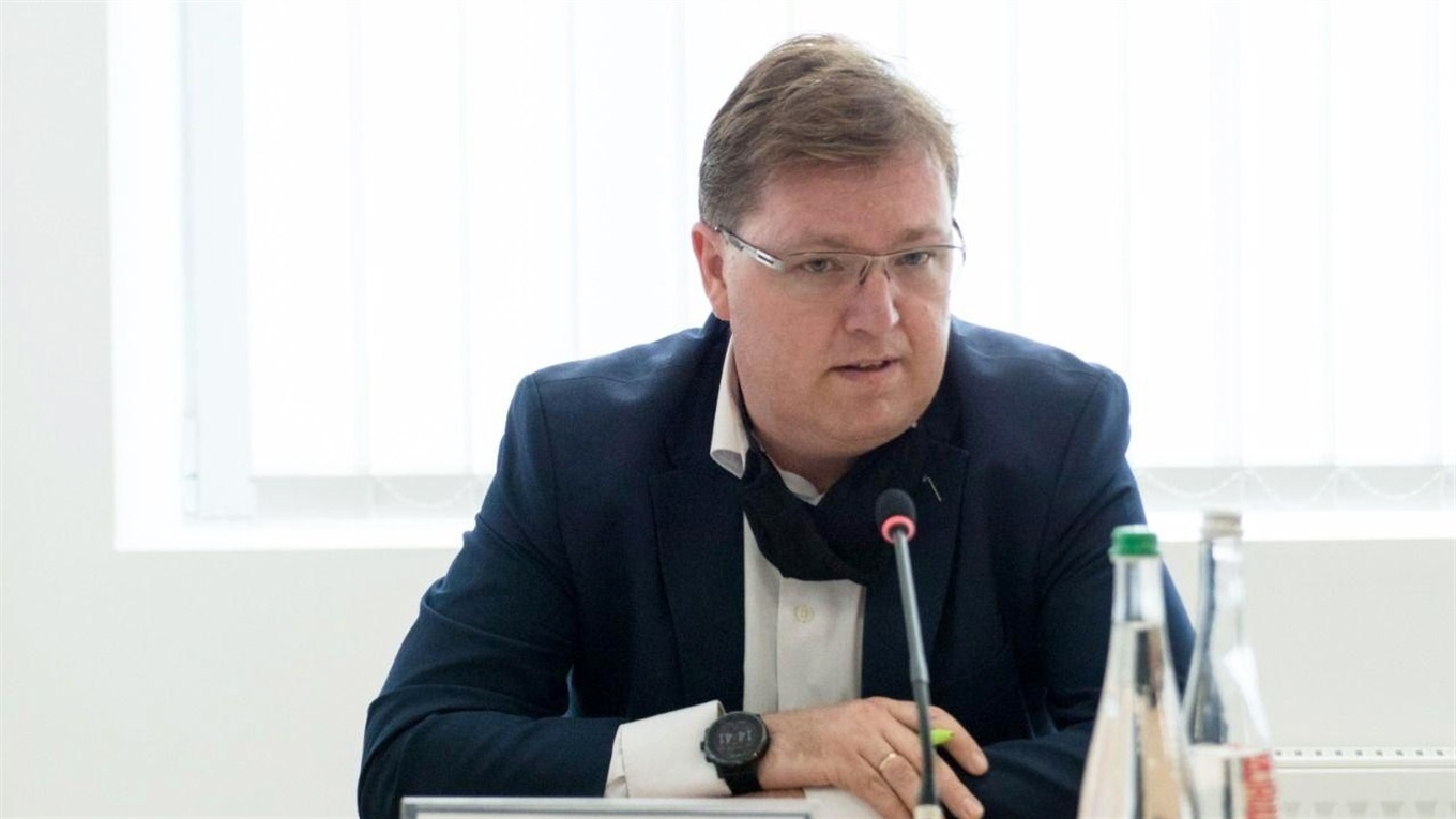 Спочатку дороги, тоді інвестиції, інфраструктура і робочі місця» – Мензул  про перспективи нової ОТГ | Володимирець.Сity