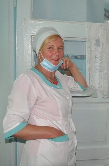 Старша сестра-господиня інфекційного відділення Кременецької ЦРЛ